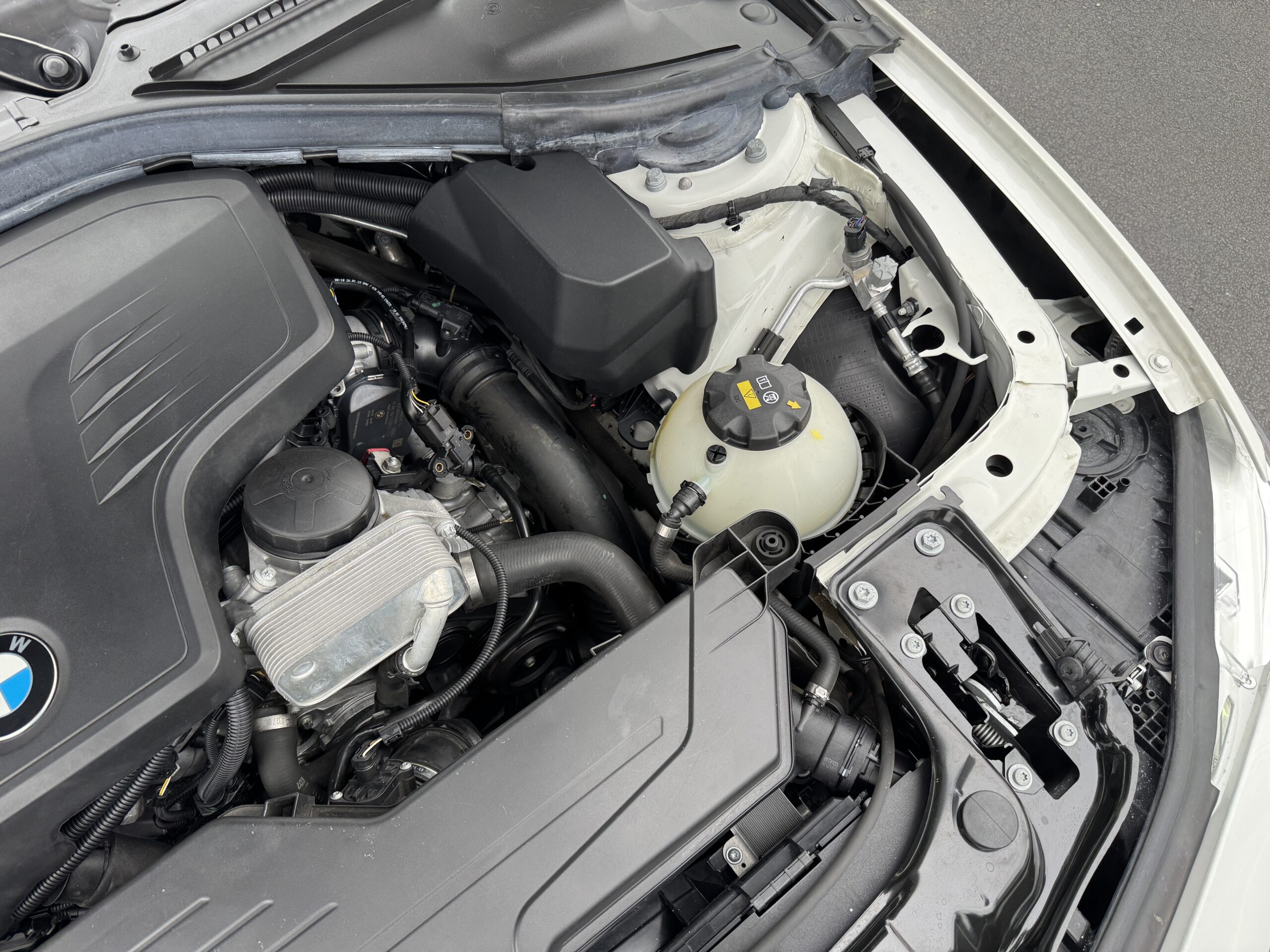 2018 BMW 3 Series 320i - Photo 34