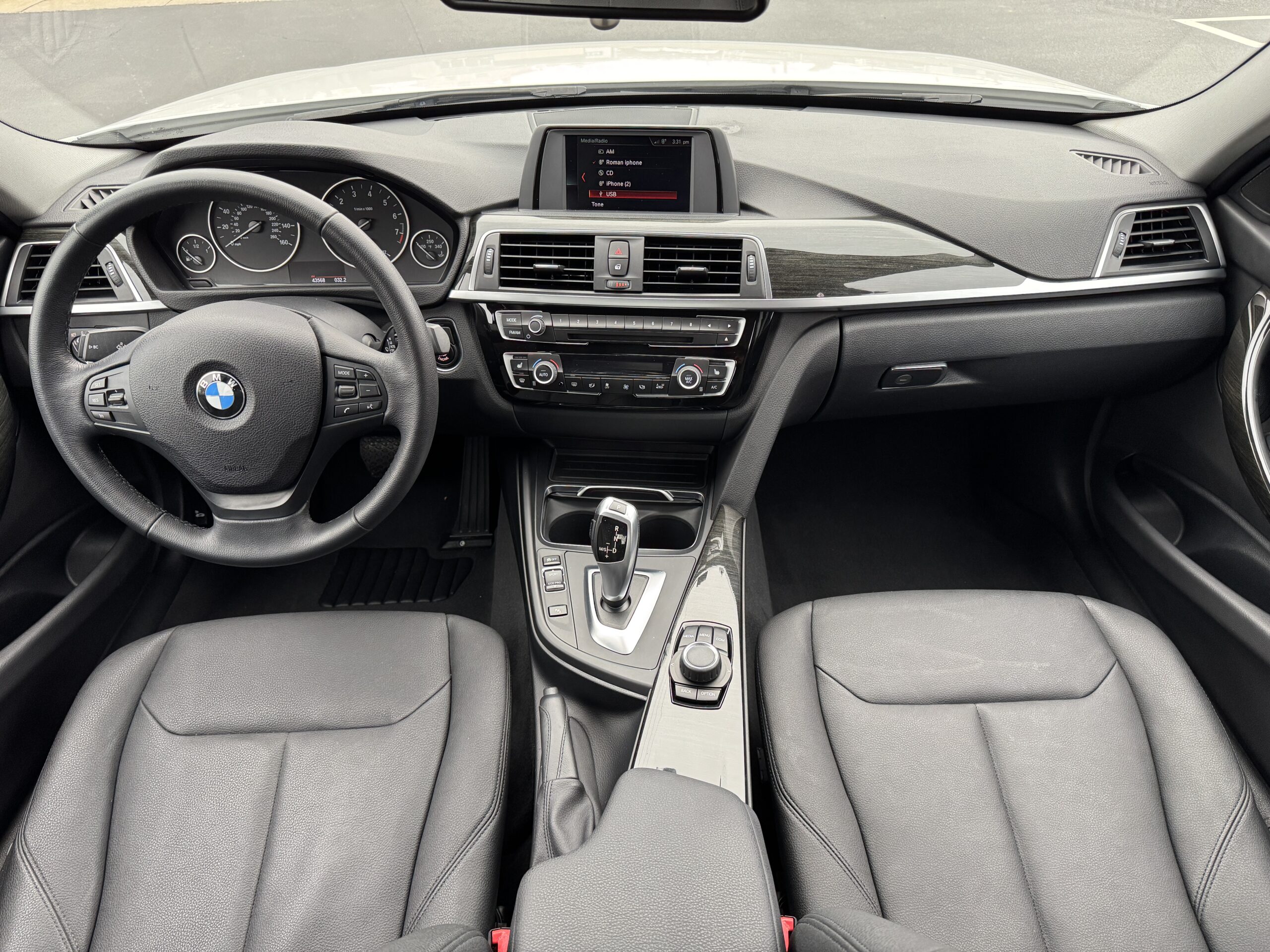 2018 BMW 3 Series 320i - Photo 40