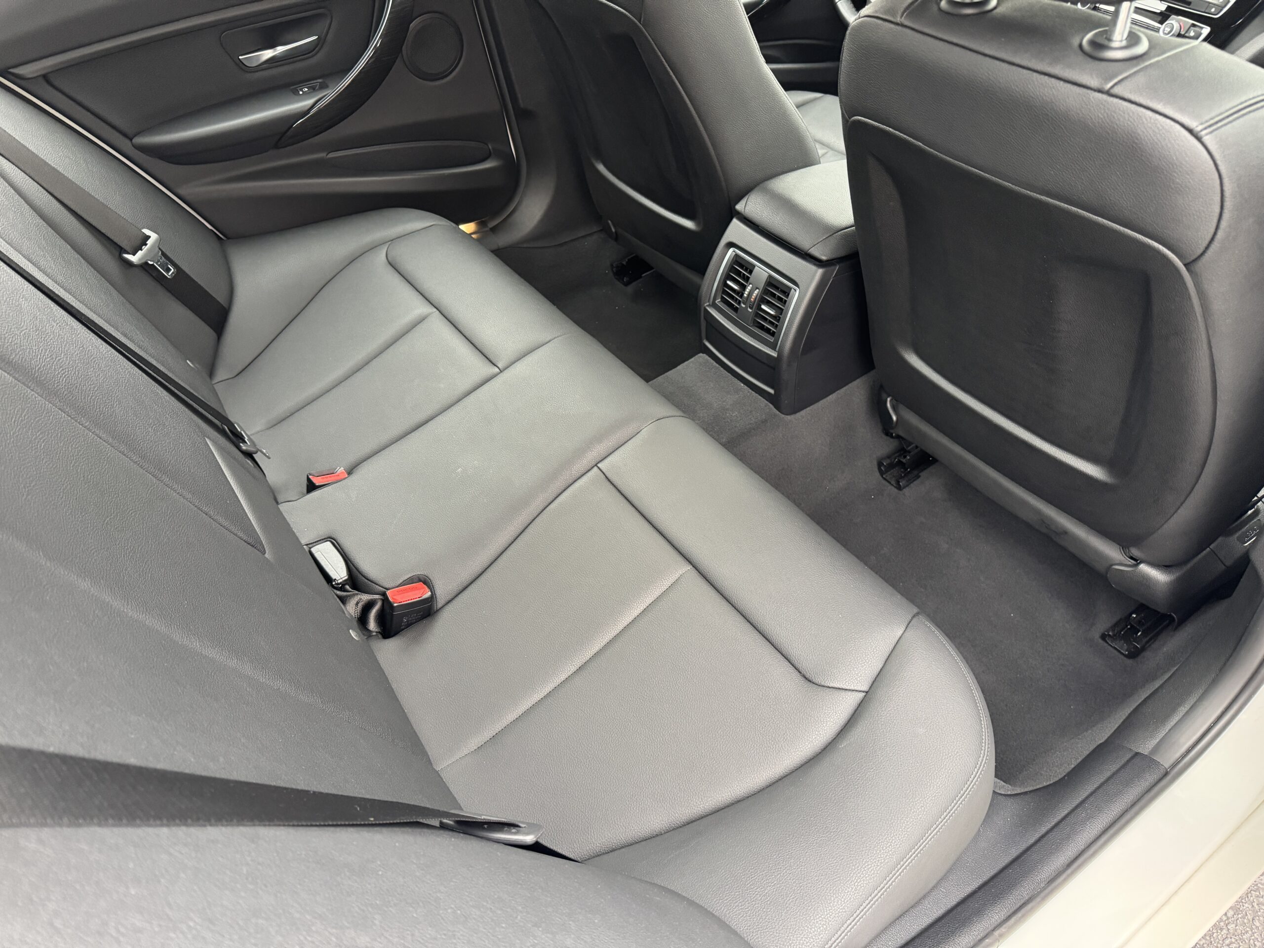 2018 BMW 3 Series 320i - Photo 58