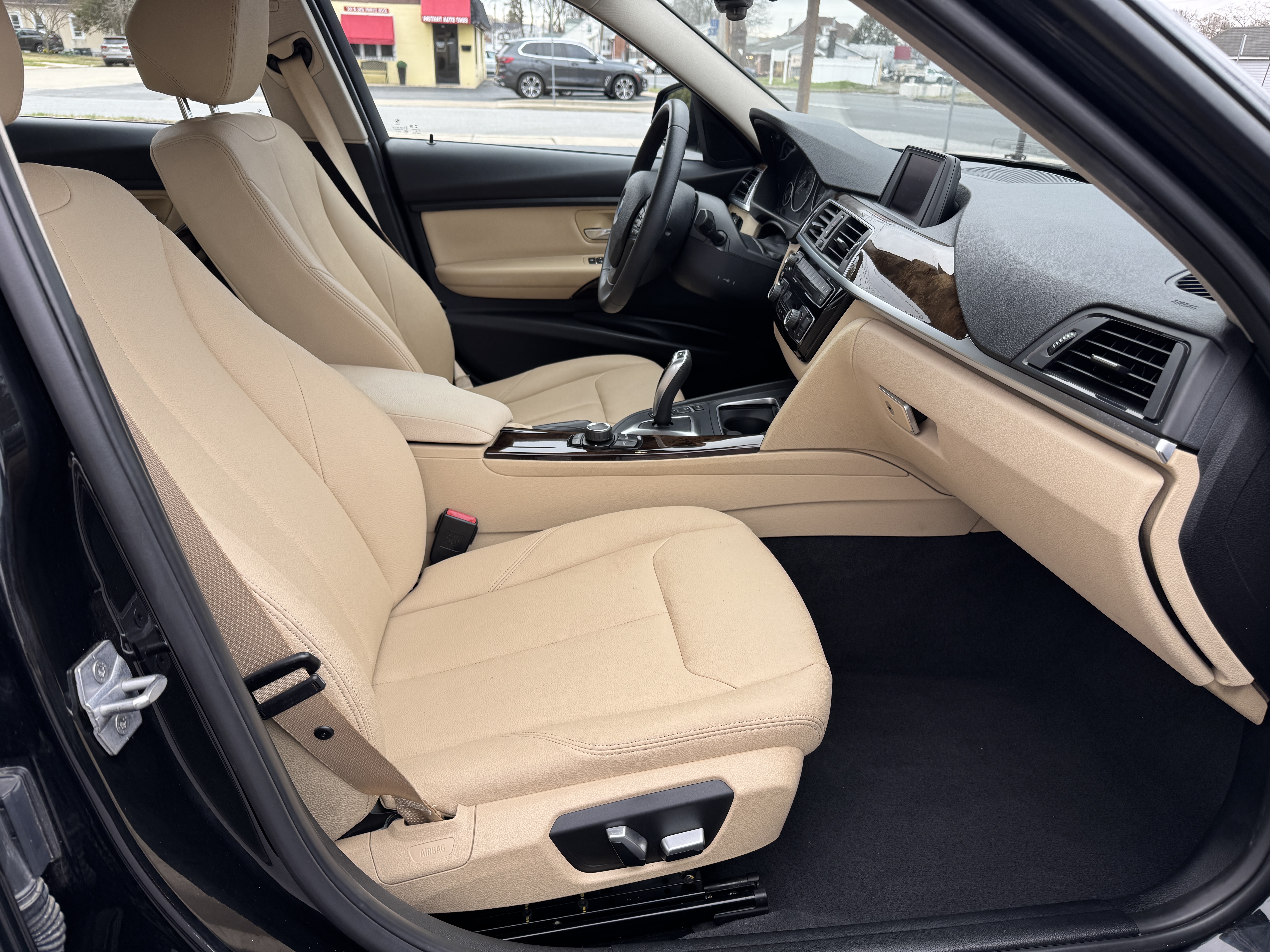 2018 BMW 3 Series 320i - Photo 75