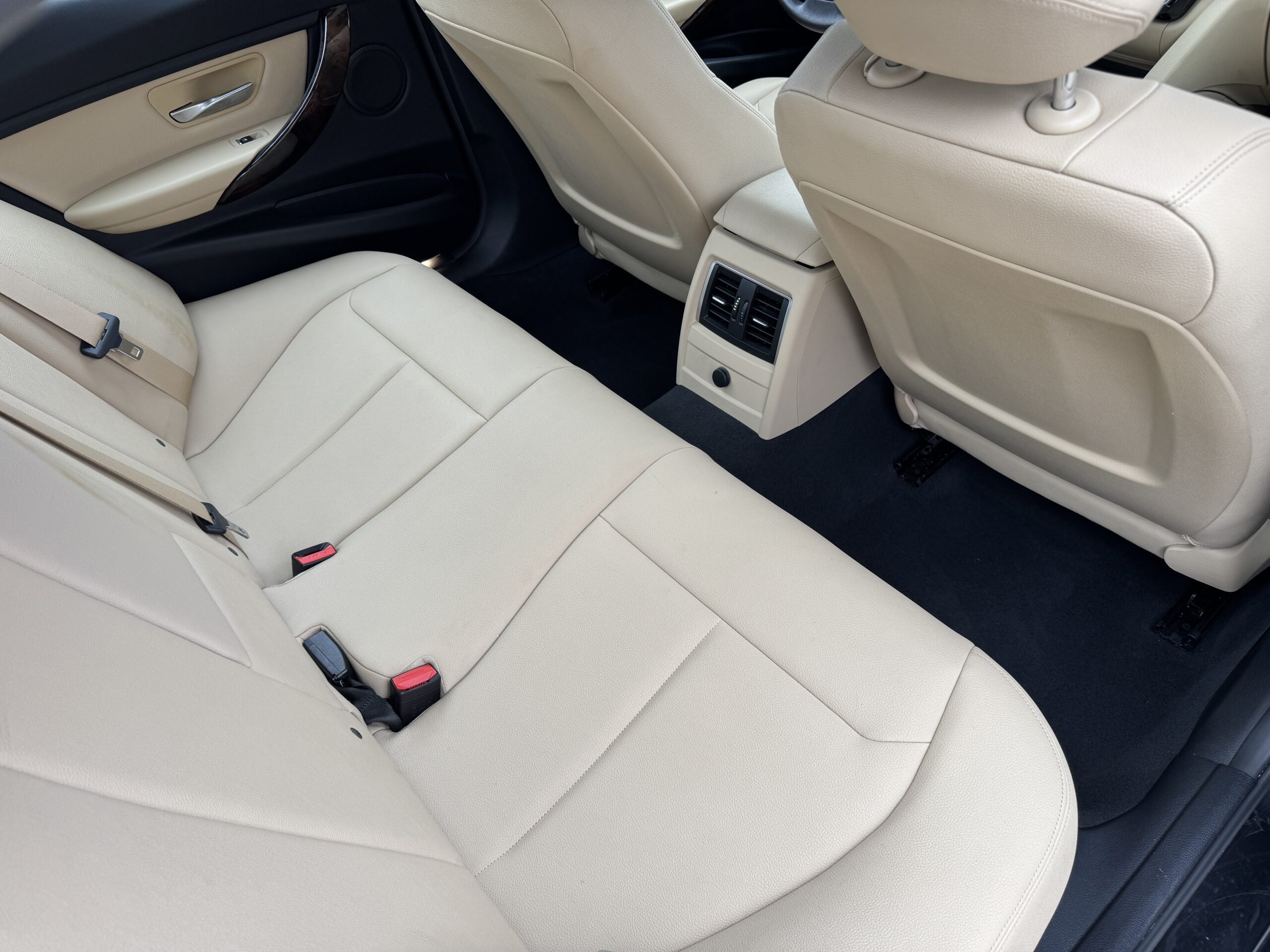 2018 BMW 3 Series 320i - Photo 43