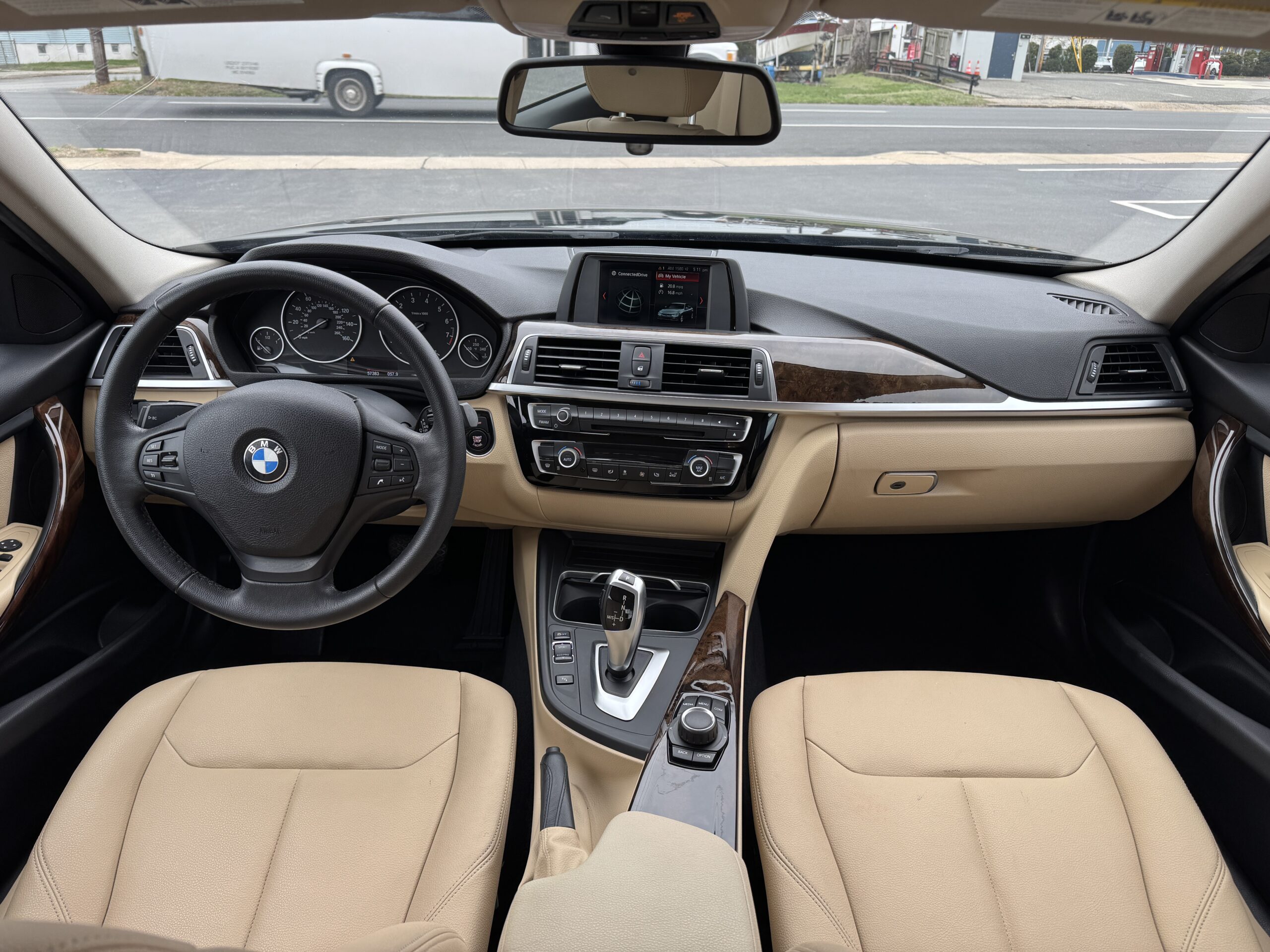 2018 BMW 3 Series 320i - Photo 28
