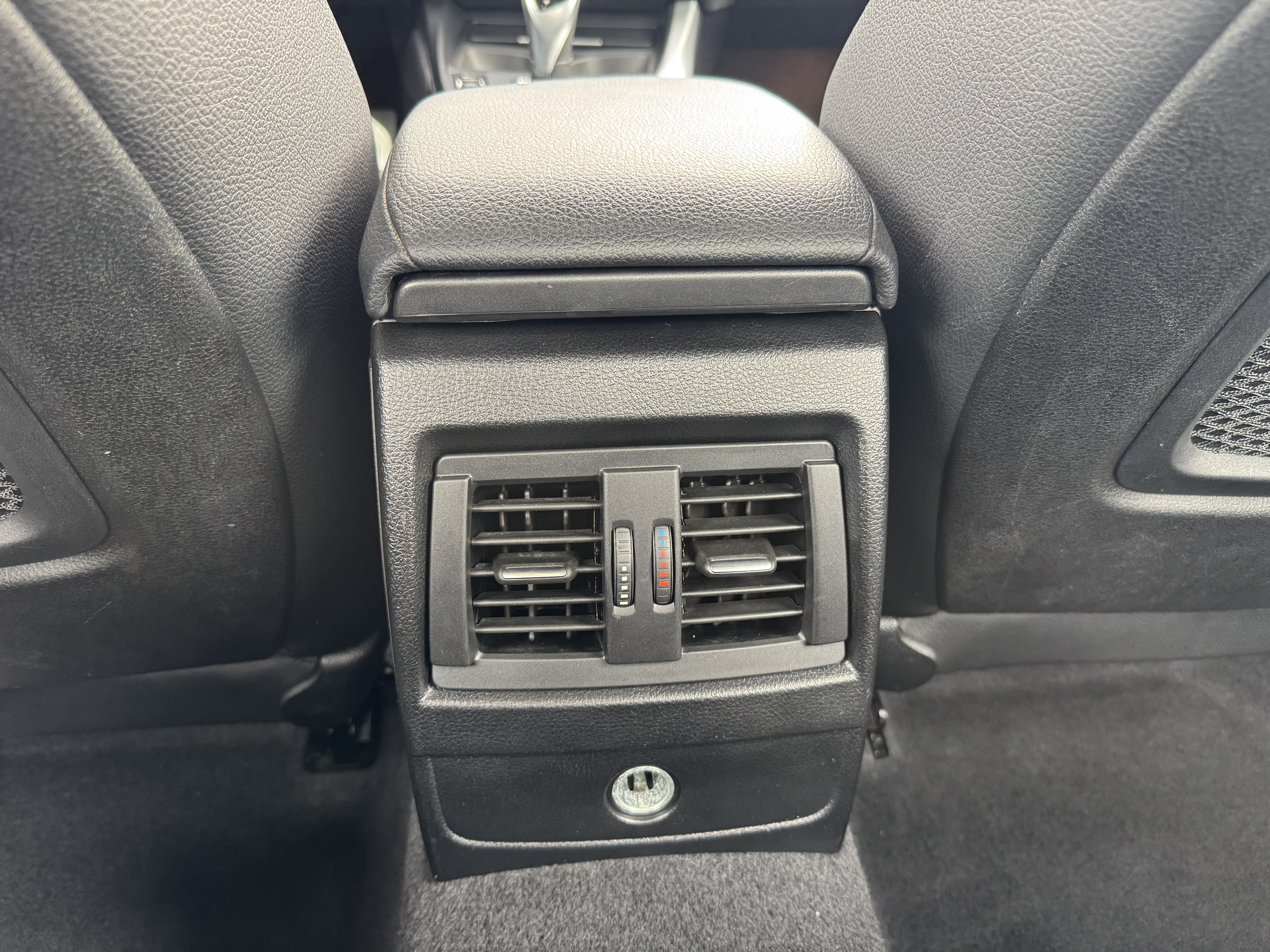 2015 BMW 2 Series M235i - Photo 124