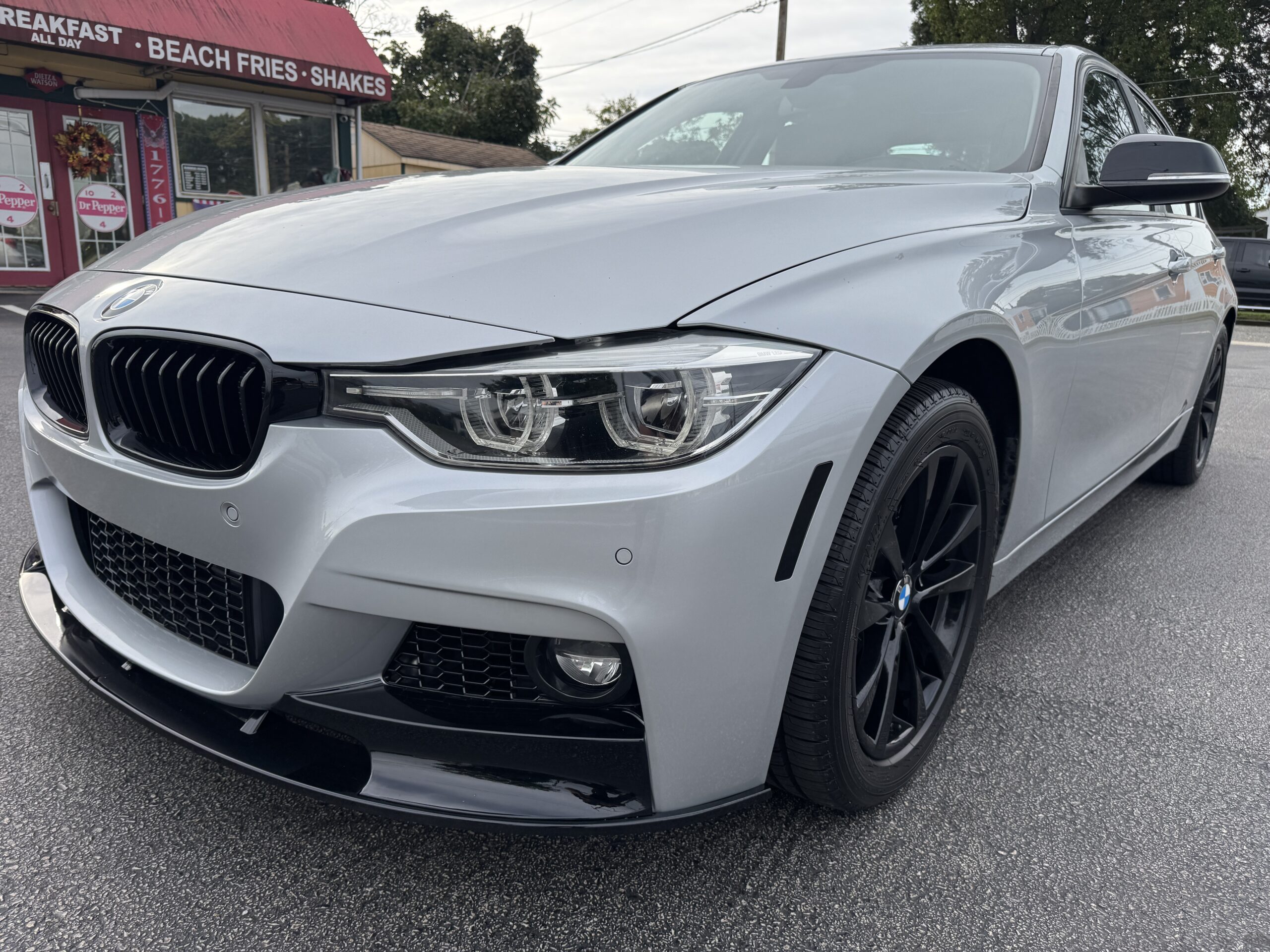 2018 BMW 3 Series 320i - Photo 9