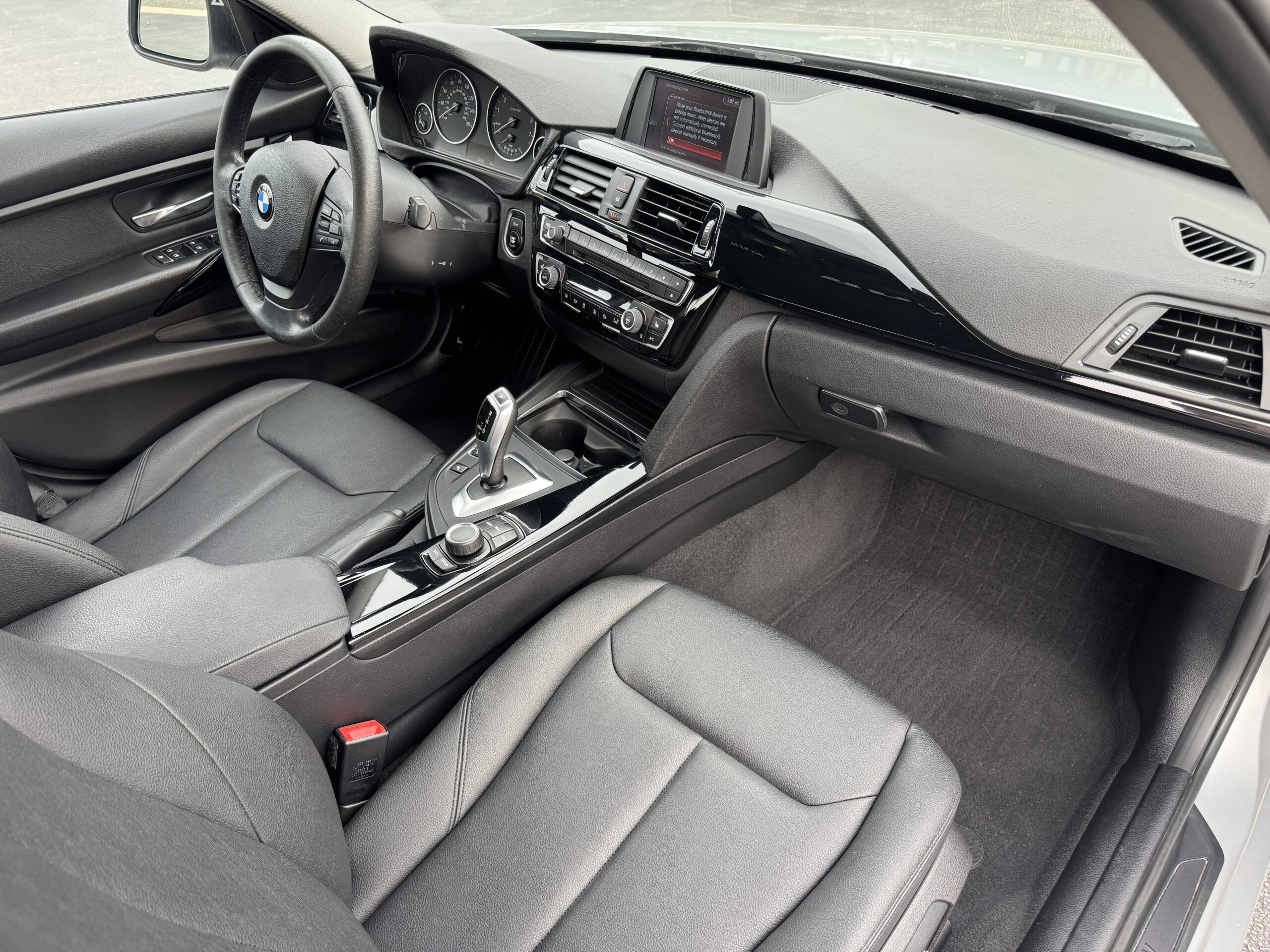 2018 BMW 3 Series 320i - Photo 38