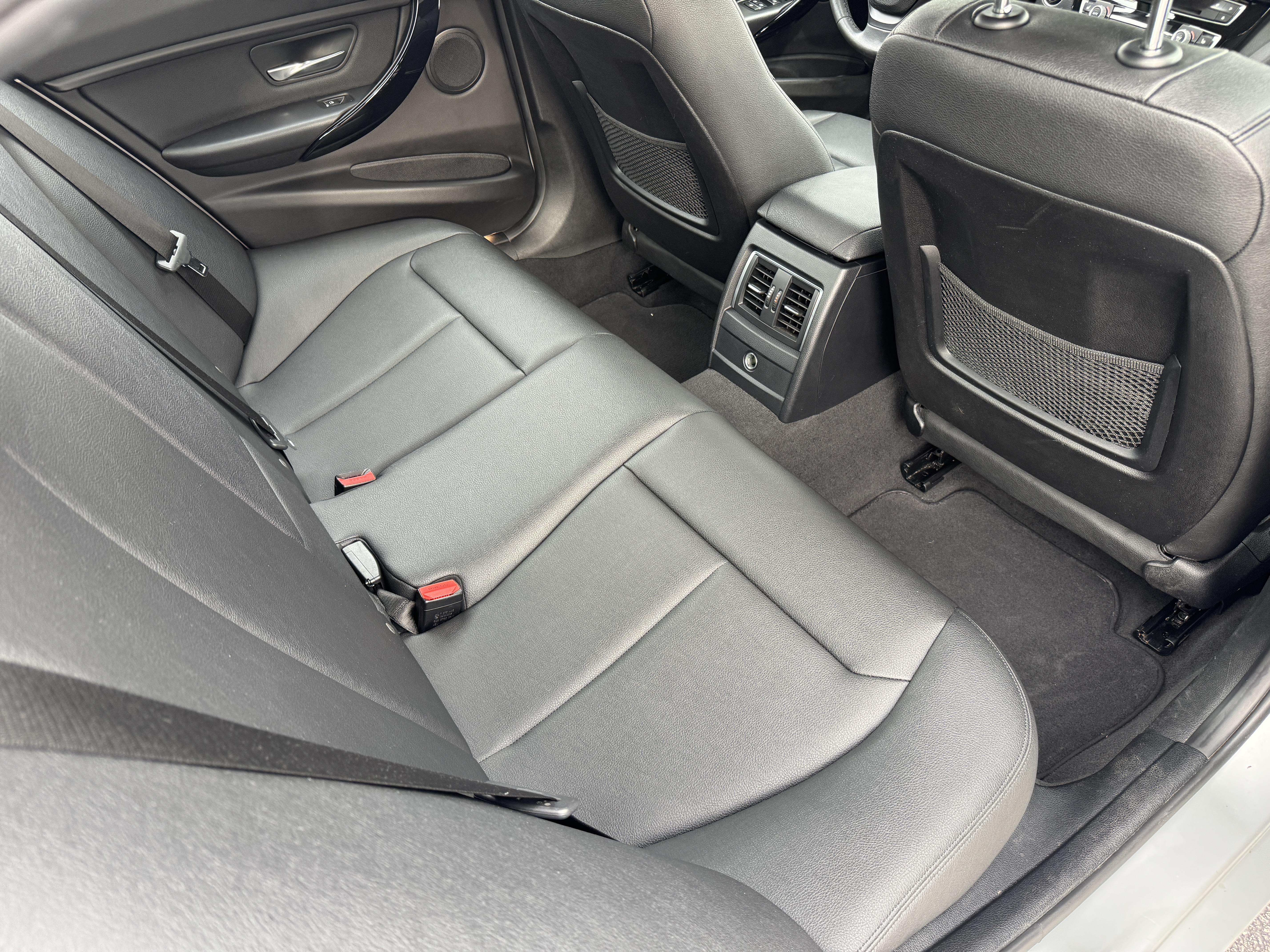 2018 BMW 3 Series 320i - Photo 120