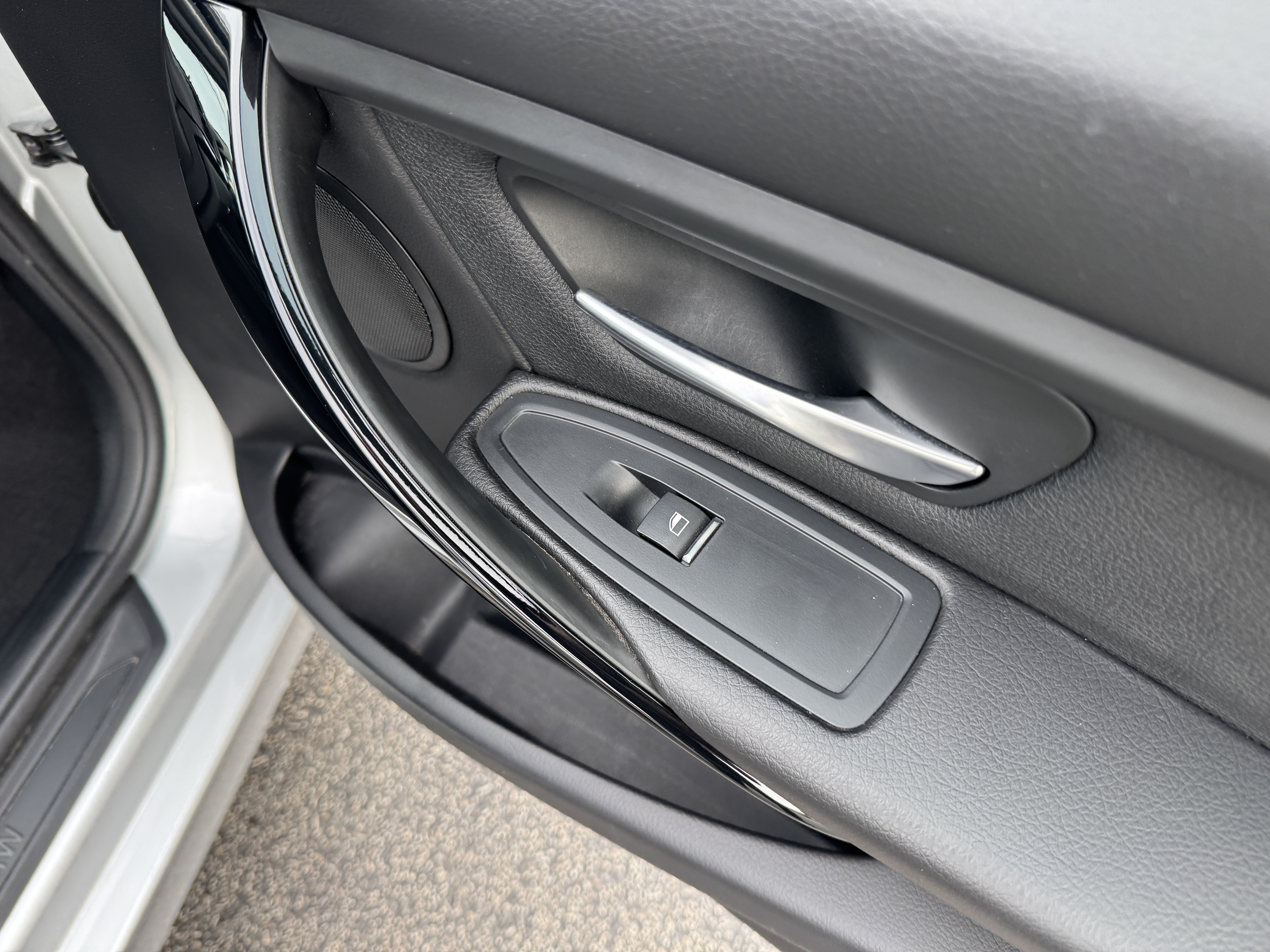 2018 BMW 3 Series 320i - Photo 128